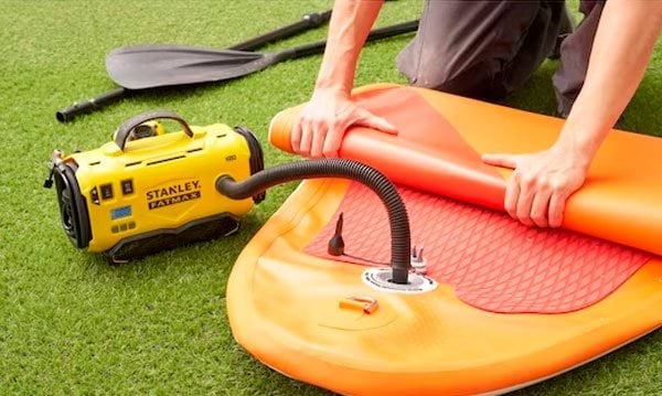 compressor-sem-fio-fatmaxr-20v-stanley-sfmce520b-qw