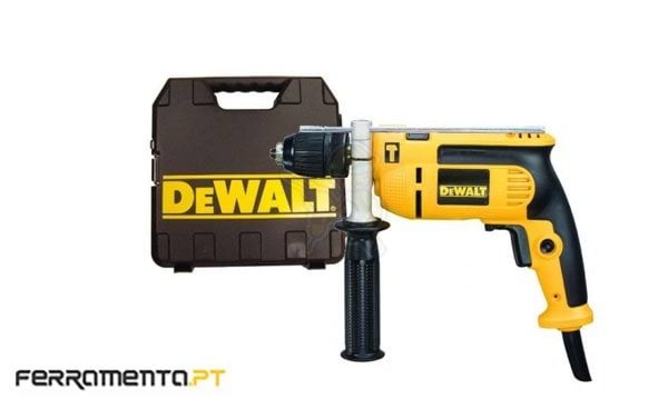 Berbequim Com Percussão 701W Dewalt DWD024KS