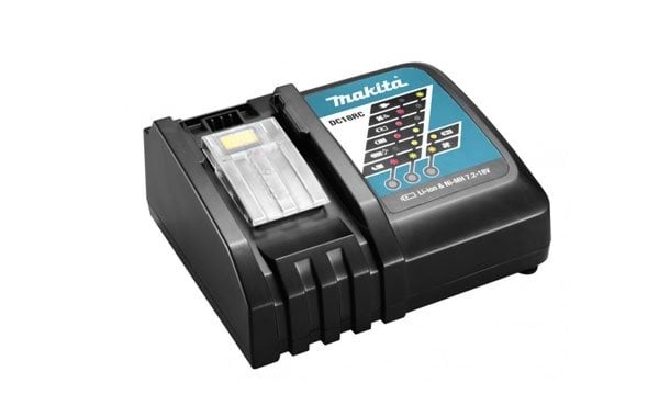 Carregador rápido LXT 14,4 - 18V Lítio-ion Makita DC18RC