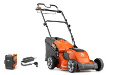 Corta-Relvas a Bateria 36V 4.0Ah 41cm Husqvarna LC141VLi Kit