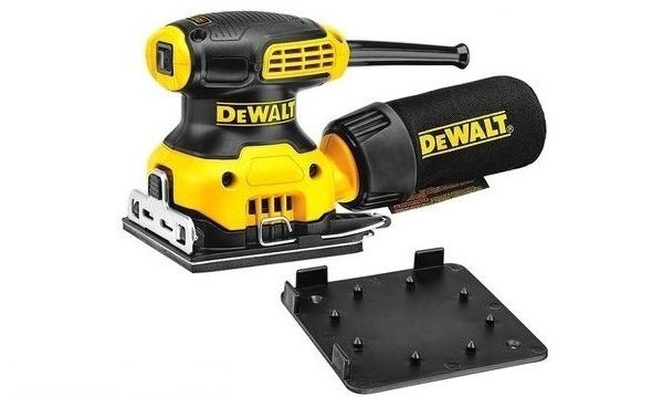 Lixadora Vibratória DeWalt DWE6411Z-IT