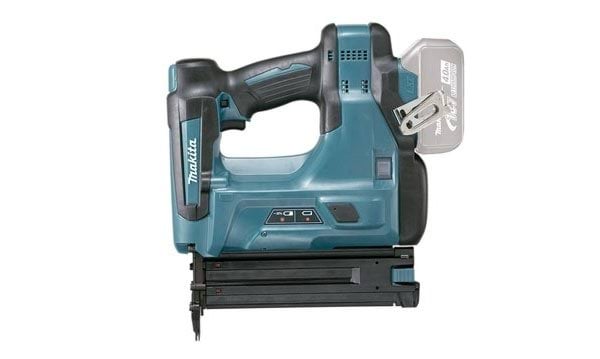 Pregadora a bateria 18V 1,2mm Makita DBN500Z