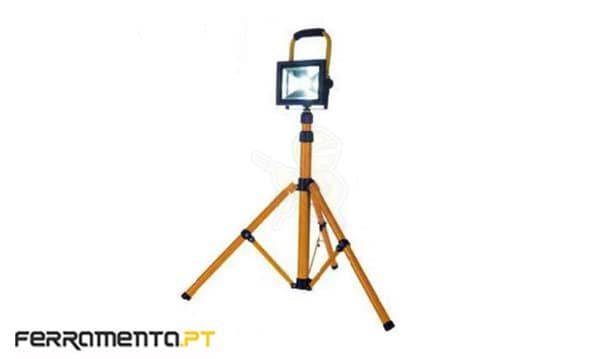Projetor LED Portátil Recar. C/ Tripé Kapital KL1600LPWLT